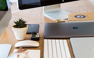 开云体育下载-马斯切拉诺不满判罚被裁判罚下！离场时不停鼓掌