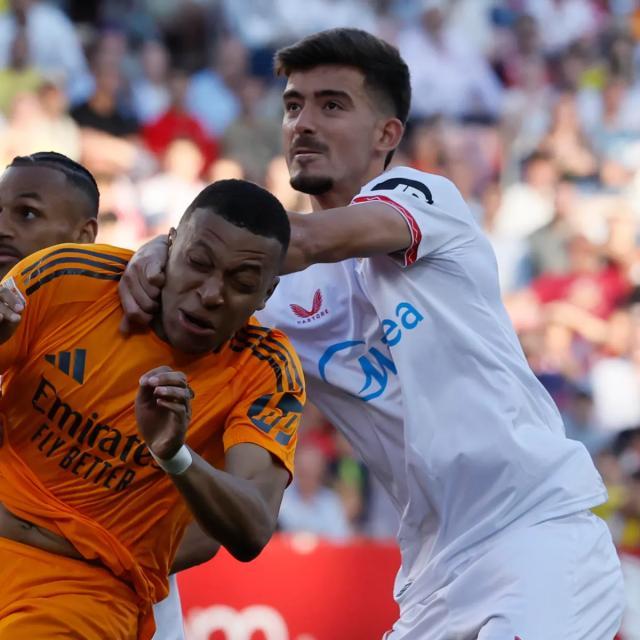 1747983939512022845.jpg 1747983935027.jpg